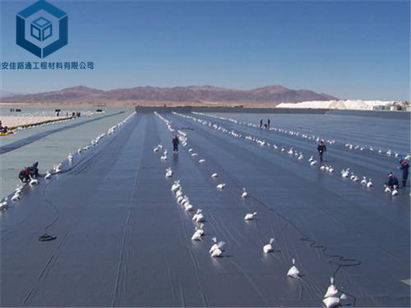 �A�҈����BĤ��(y��ng)�������늏S���O(sh��)����